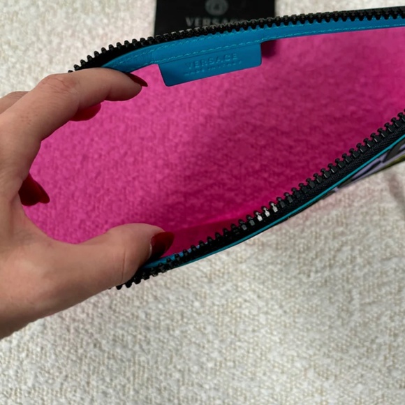 Authentic Versace Multicolour Rubber Calfskin 90s Logo Zip Pouch Bag - Picture 4 of 5